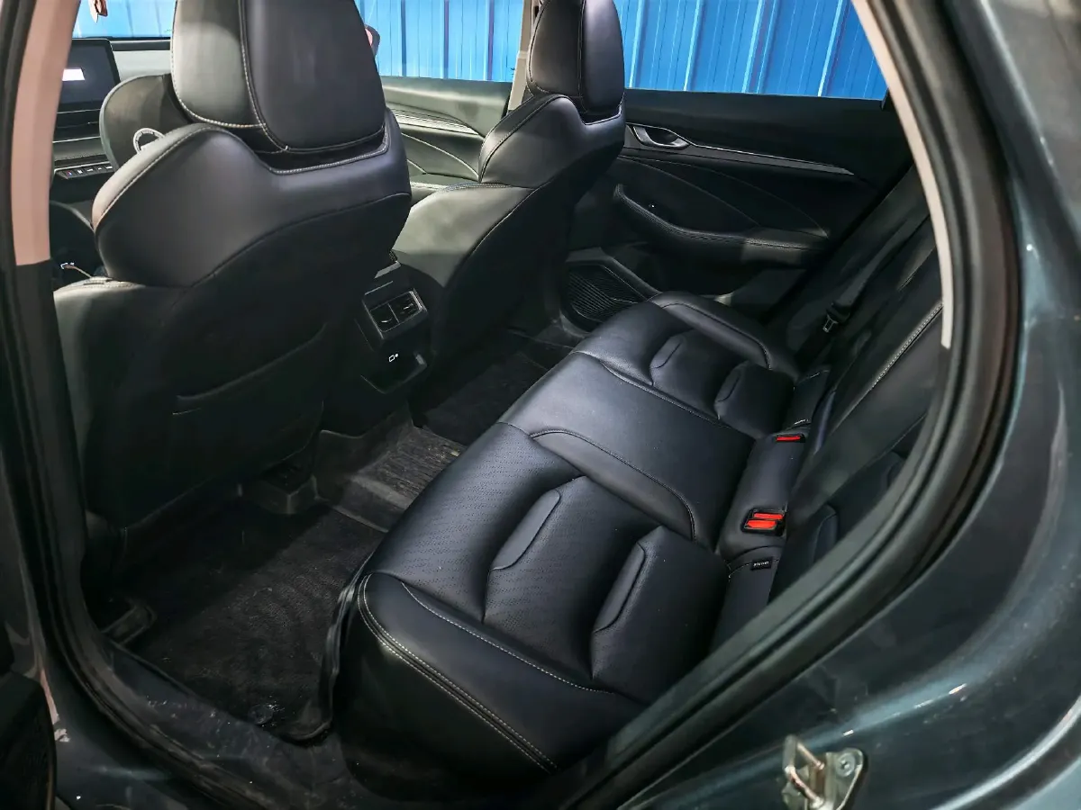 2021 Geely Preface 2.0T 190HP L4 7DCT,autocango,china used car exporter,china ev exporter,chinese used car exporter,chinese used ev exporter