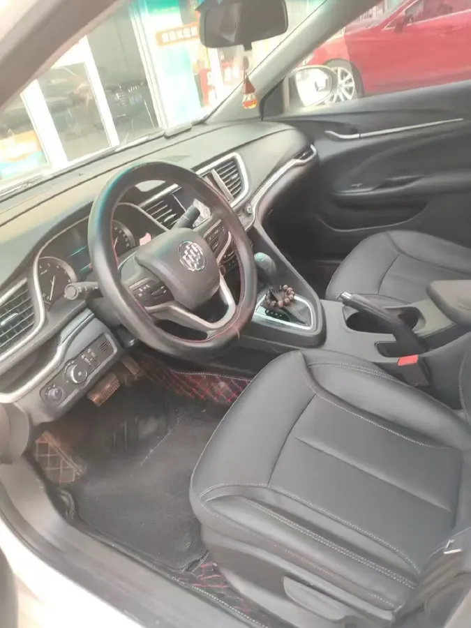 2021 Buick Excelle 1.5L 113HP L4 6AT,autocango,china used car exporter,china ev exporter,chinese used car exporter,chinese used ev exporter