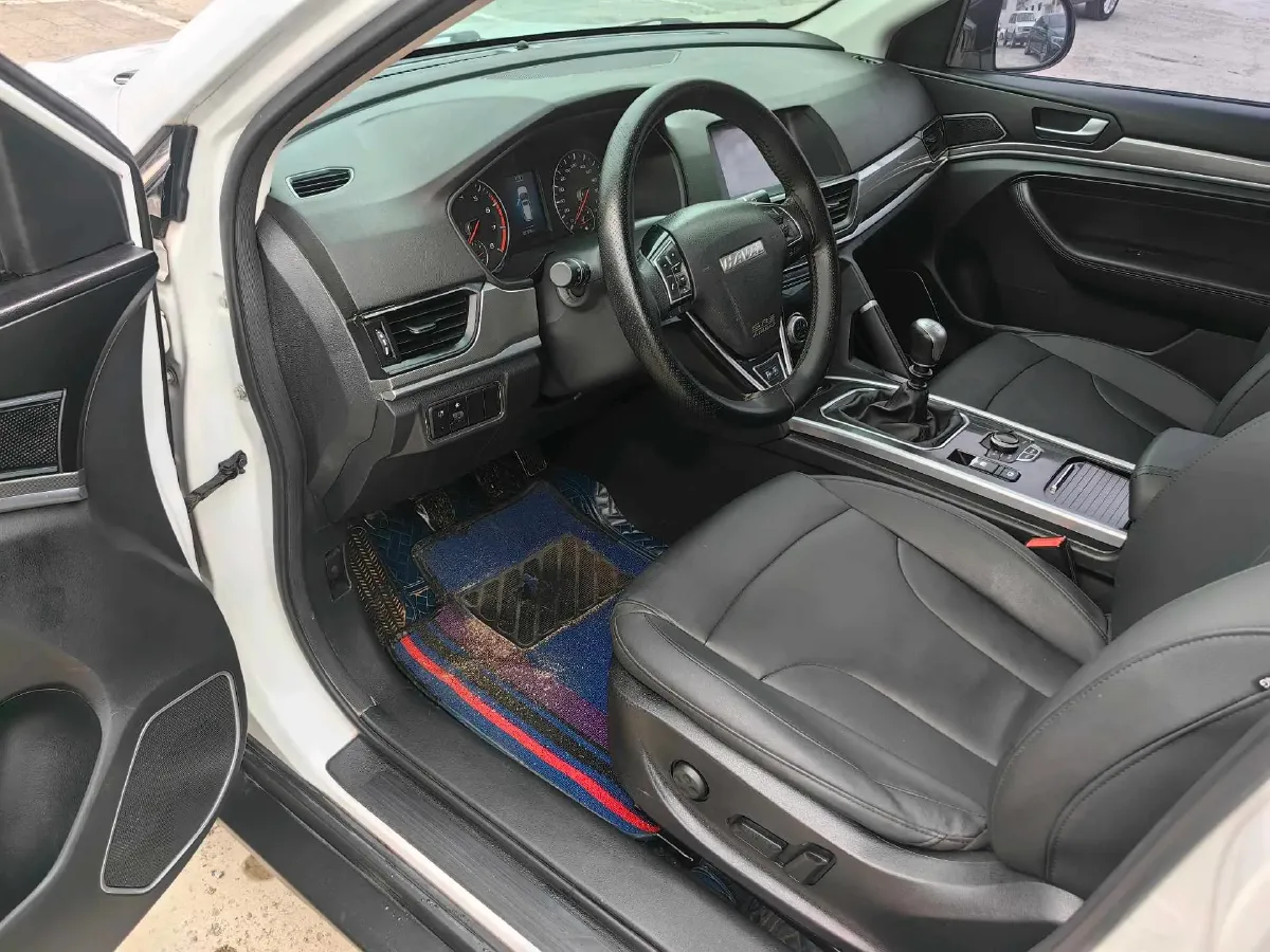 2019 Haval H6 1.5T 150HP L4 6MT,autocango,china used car exporter,china ev exporter,chinese used car exporter,chinese used ev exporter