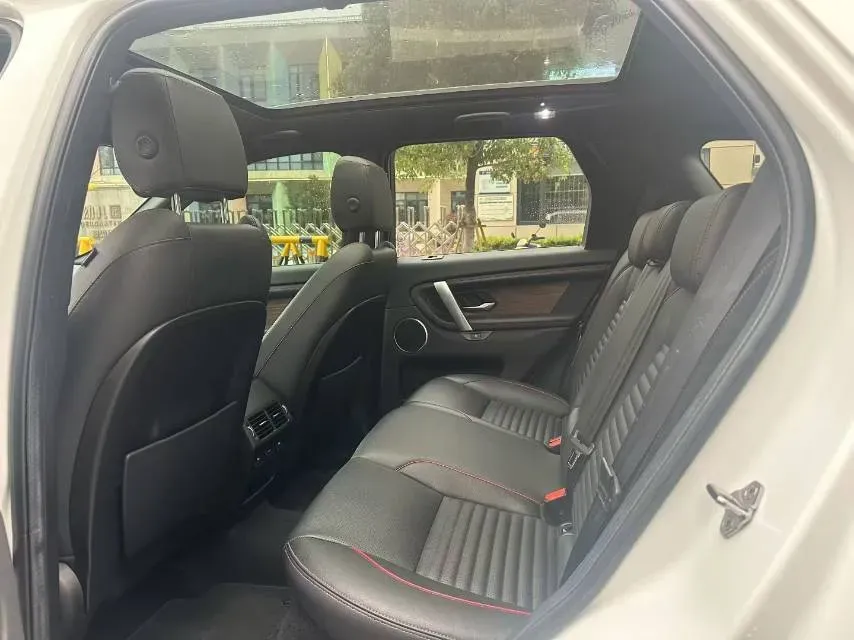 2021 Land Rover Discovery Sport 2.0T 249HP L4 9AT,autocango,china used car exporter,china ev exporter,chinese used car exporter,chinese used ev exporter