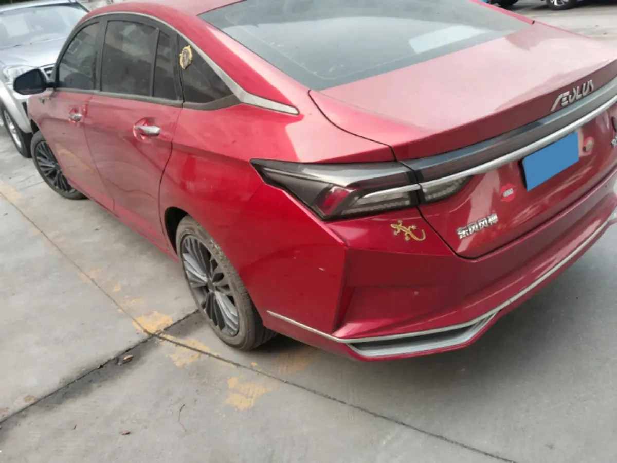 2021 DongFeng Aeolus YiXuan MAX 1.5T 190HP L4 7DCT,autocango,china used car exporter,china ev exporter,chinese used car exporter,chinese used ev exporter