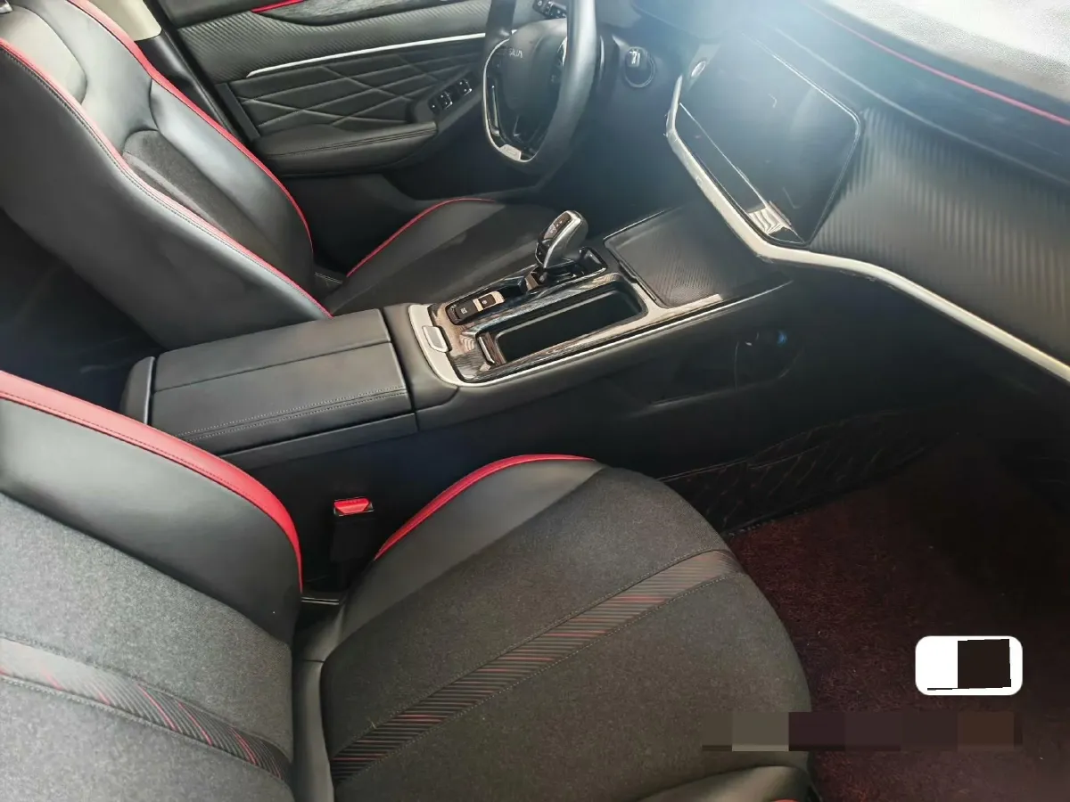 2021 DongFeng Aeolus YiXuan MAX 1.5T 190HP L4 7DCT,autocango,china used car exporter,china ev exporter,chinese used car exporter,chinese used ev exporter