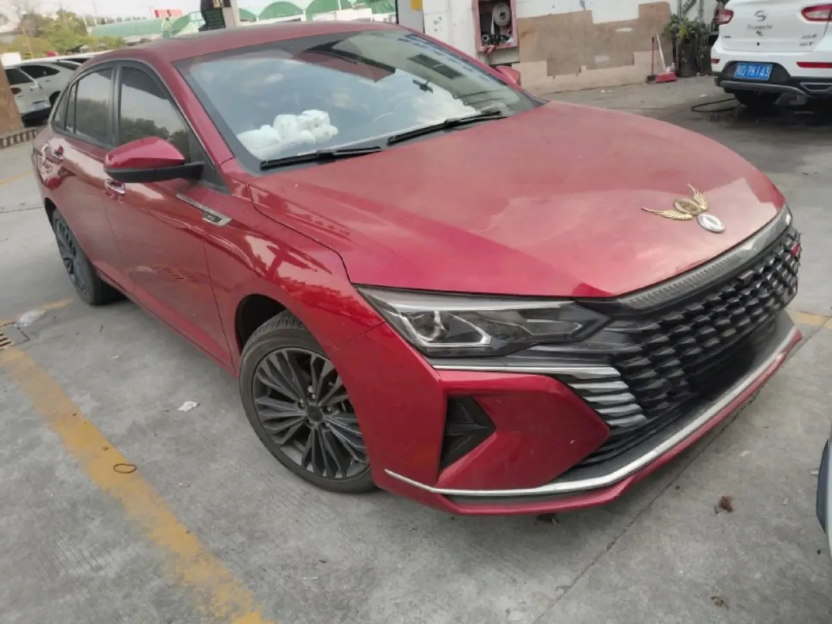 2021 DongFeng Aeolus YiXuan MAX 1.5T 190HP L4 7DCT,autocango,china used car exporter,china ev exporter,chinese used car exporter,chinese used ev exporter