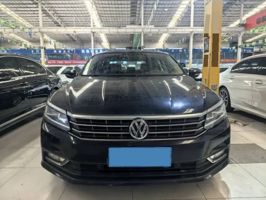2017 Volkswagen Passat 1.8T 180HP L4 7DCT,autocango,china used car exporter,china ev exporter,chinese used car exporter,chinese used ev exporter