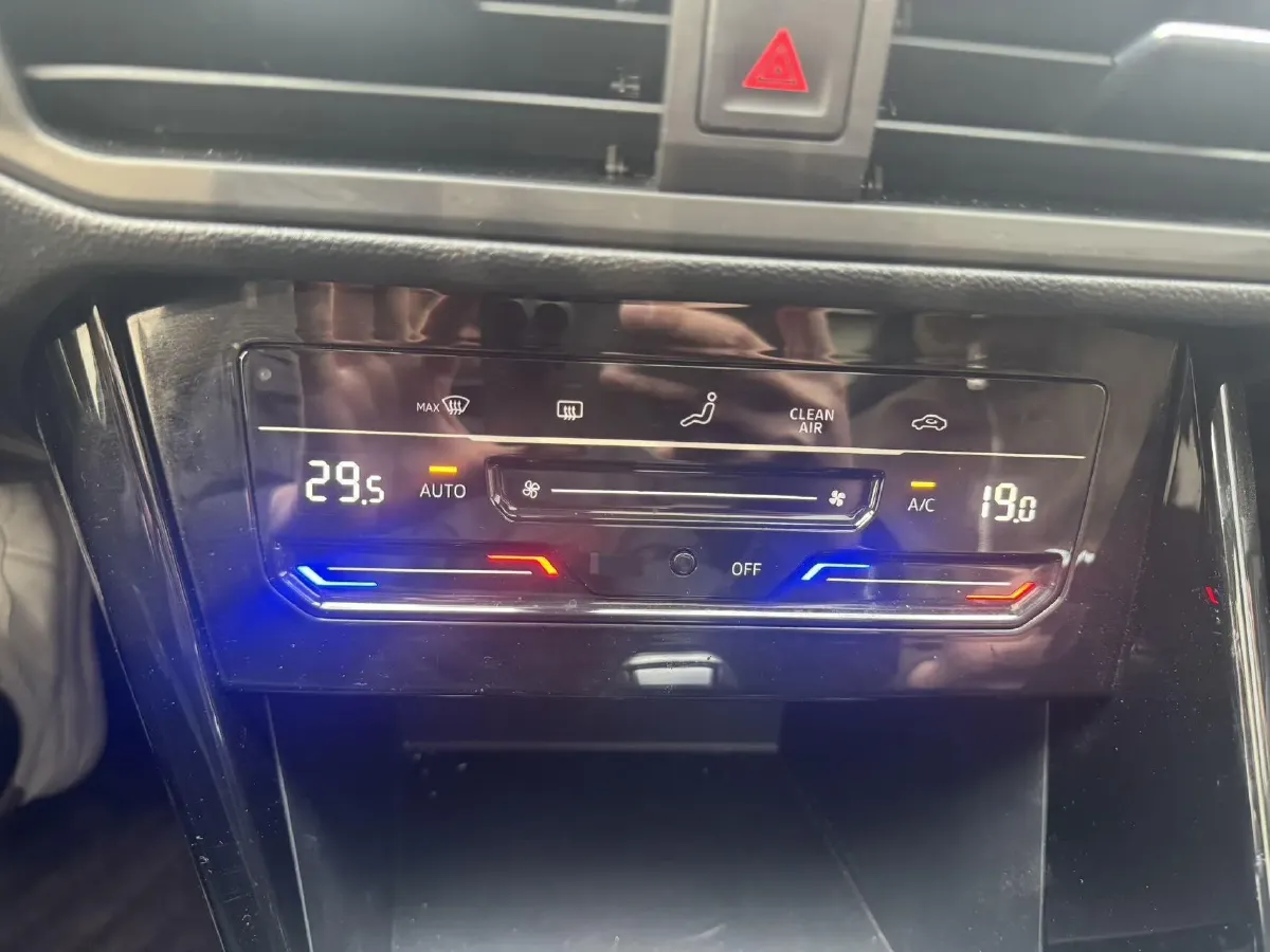 2021 Volkswagen Tayron 1.4T 150HP L4 7DCT,autocango,china used car exporter,china ev exporter,chinese used car exporter,chinese used ev exporter