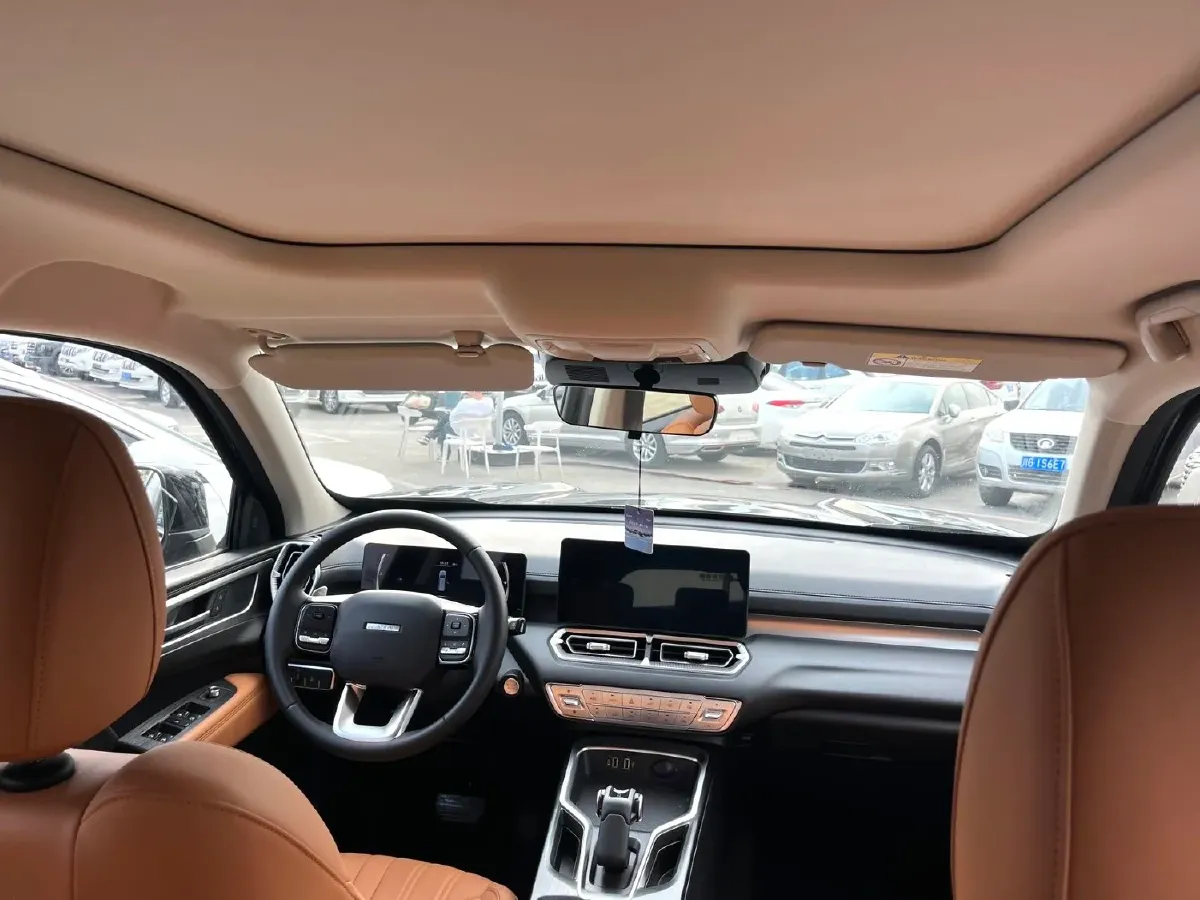 2025 Haval H5 2.0T 224HP L4 8AT,autocango,china used car exporter,china ev exporter,chinese used car exporter,chinese used ev exporter