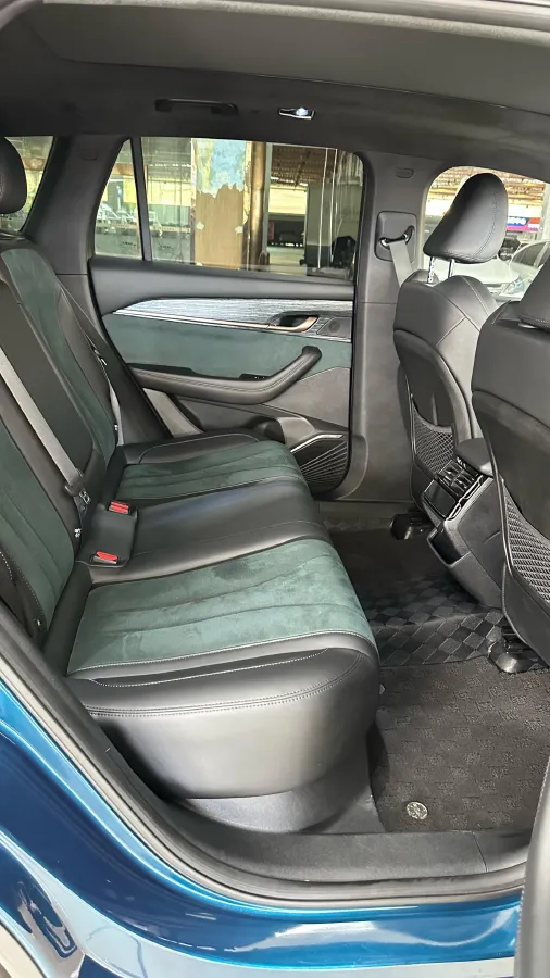 2021 Geely Monjaro 2.0T 238HP L4 8AT,autocango,china used car exporter,china ev exporter,chinese used car exporter,chinese used ev exporter