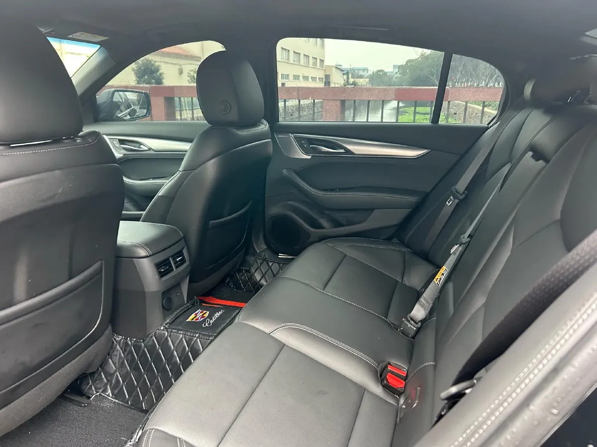 2022 Cadillac CT5 2.0T 237HP L4 10AT,autocango,china used car exporter,china ev exporter,chinese used car exporter,chinese used ev exporter