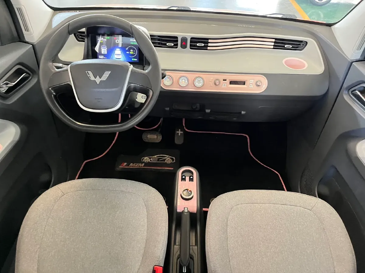 2022 WuLing HongGuang MINI EV BEV 9KWH,autocango,china used car exporter,china ev exporter,chinese used car exporter,chinese used ev exporter