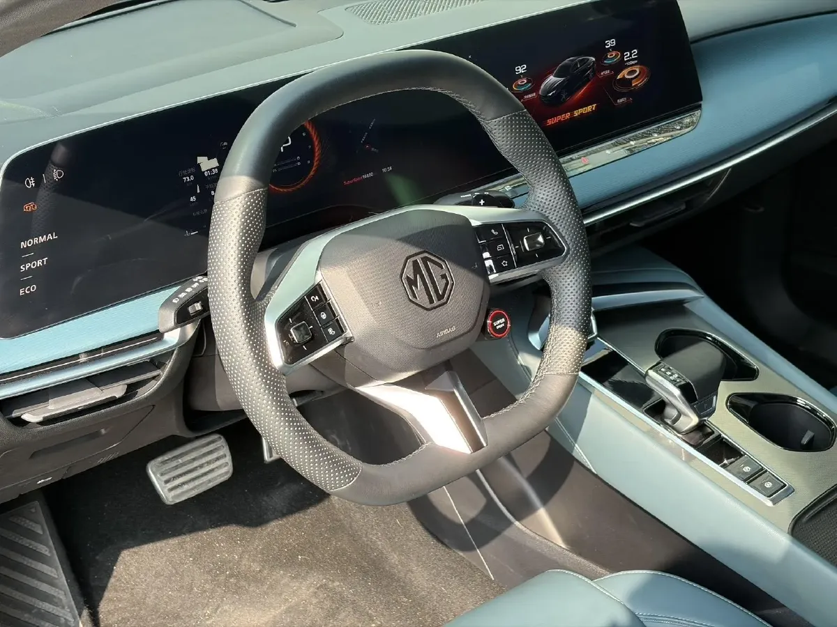 2023 MG 7 2.0T 261HP L4 9AT,autocango,china used car exporter,china ev exporter,chinese used car exporter,chinese used ev exporter