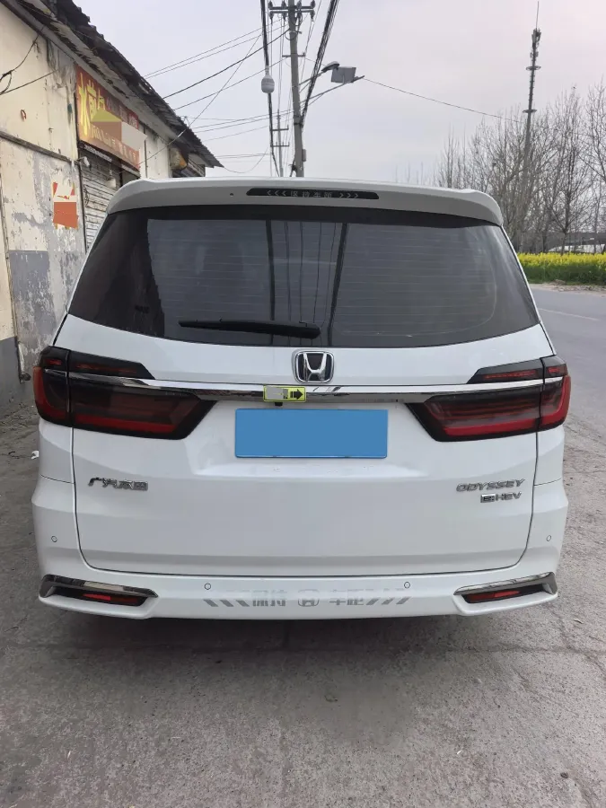 2022 Honda Odyssey 2.0L 146HP L4 E-CVT Hybrid,autocango,china used car exporter,china ev exporter,chinese used car exporter,chinese used ev exporter