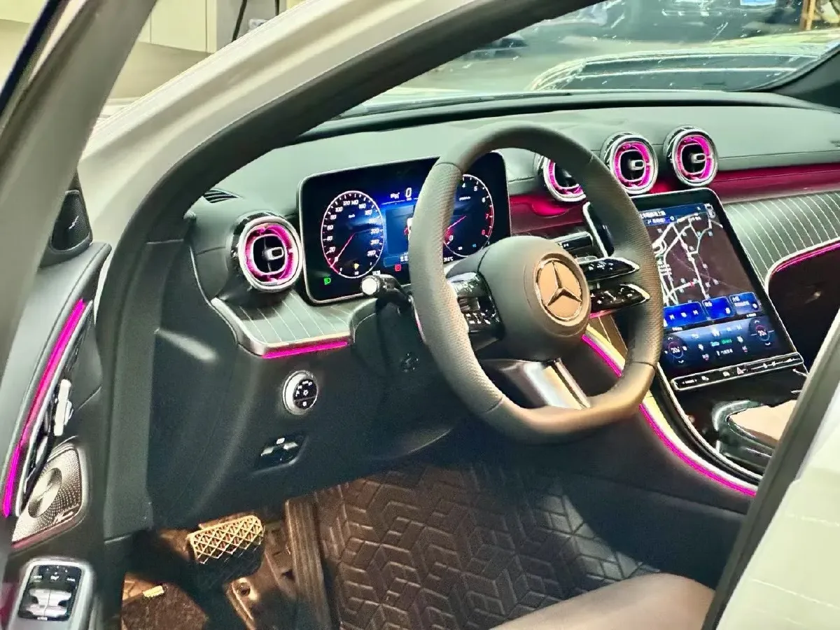 2026 Mercedes-Benz C Class 2.0T 204HP L4 9AT,autocango,china used car exporter,china ev exporter,chinese used car exporter,chinese used ev exporter