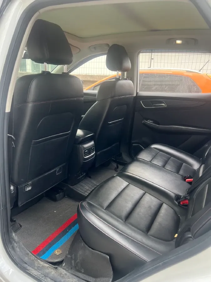 2019 MG HS 1.5T 169HP L4 7DCT,autocango,china used car exporter,china ev exporter,chinese used car exporter,chinese used ev exporter