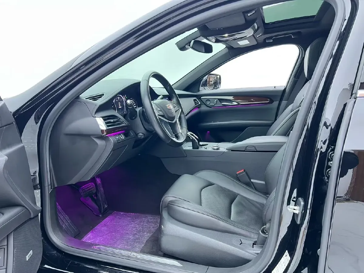 2021 Cadillac CT6 2.0T 237HP L4 10AT,autocango,china used car exporter,china ev exporter,chinese used car exporter,chinese used ev exporter