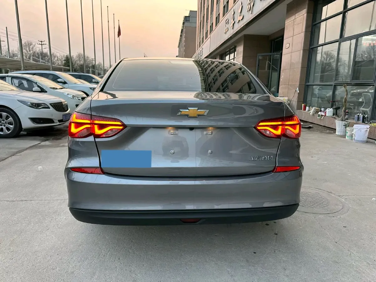 2022 Chevrolet Monza 1.5L 113HP L4 6AT,autocango,china used car exporter,china ev exporter,chinese used car exporter,chinese used ev exporter