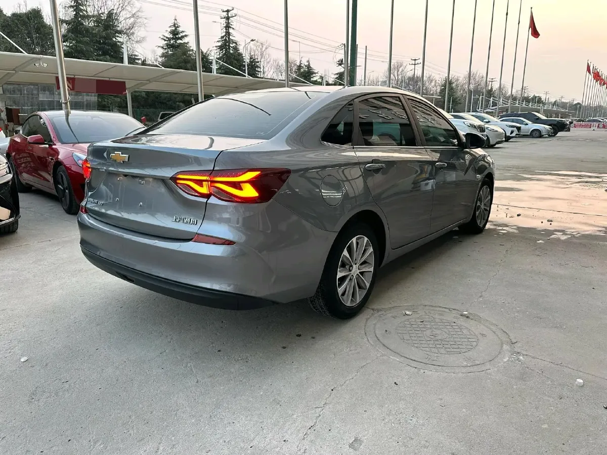 2022 Chevrolet Monza 1.5L 113HP L4 6AT,autocango,china used car exporter,china ev exporter,chinese used car exporter,chinese used ev exporter