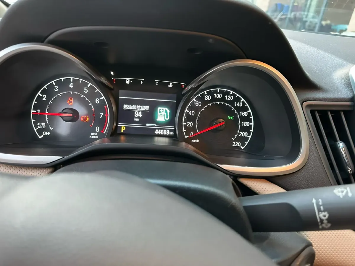 2022 Chevrolet Monza 1.5L 113HP L4 6AT,autocango,china used car exporter,china ev exporter,chinese used car exporter,chinese used ev exporter
