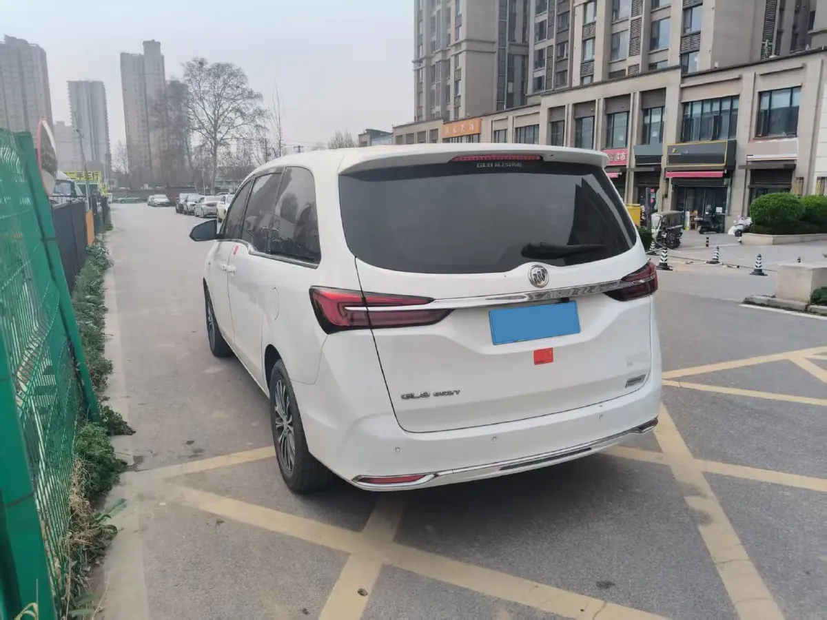 2021 Buick GL8 2.0T 237HP L4 9AT,autocango,china used car exporter,china ev exporter,chinese used car exporter,chinese used ev exporter
