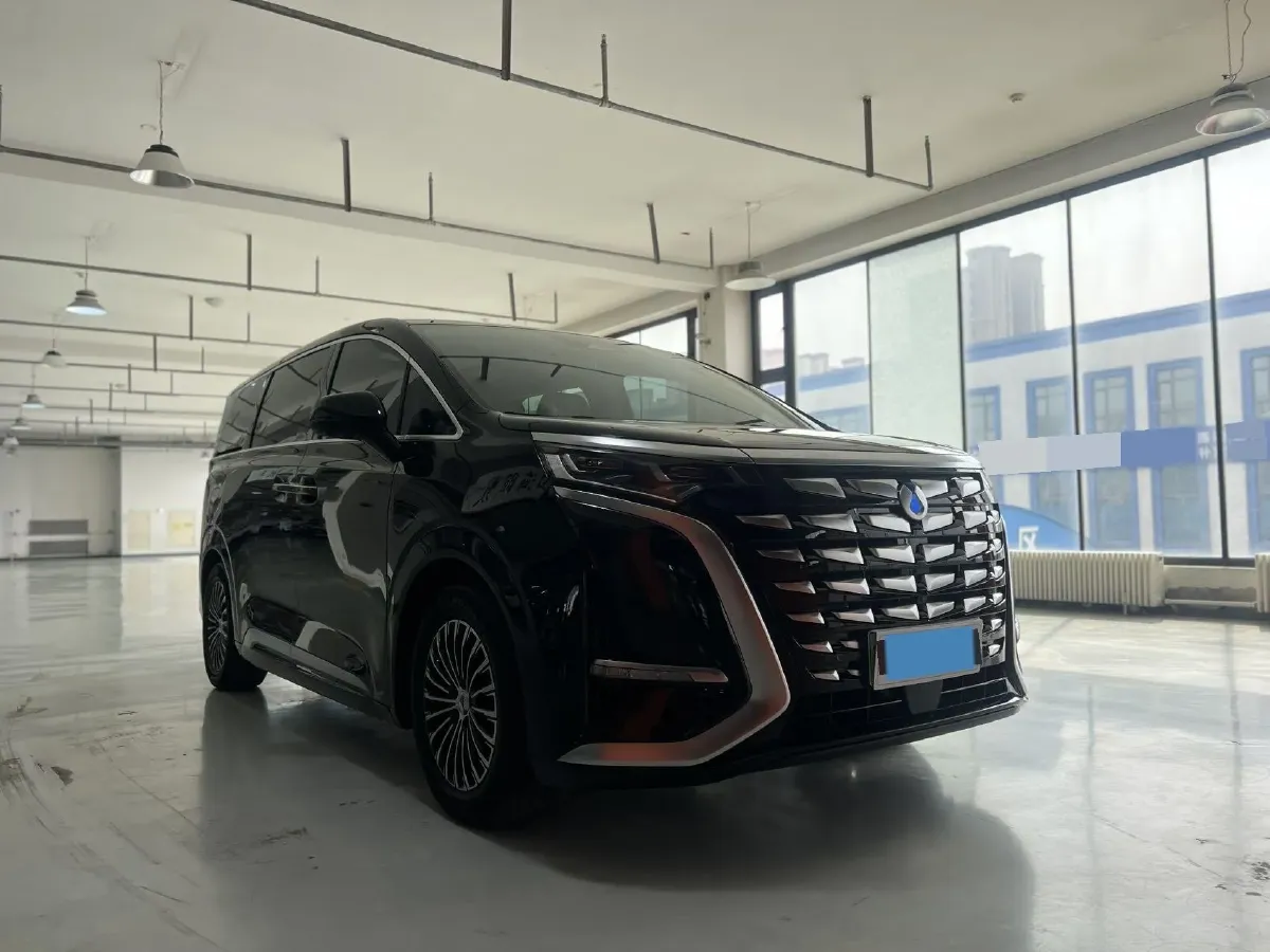 2022 Mercedes-Benz GLC Class 2.0T 197HP L4 9AT,autocango,china used car exporter,china ev exporter,chinese used car exporter,chinese used ev exporter