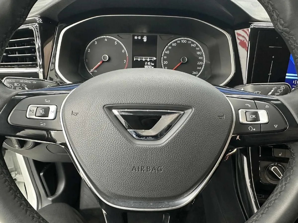 2022 Jetta VS5 1.4T 150HP L4 6AT,autocango,china used car exporter,china ev exporter,chinese used car exporter,chinese used ev exporter