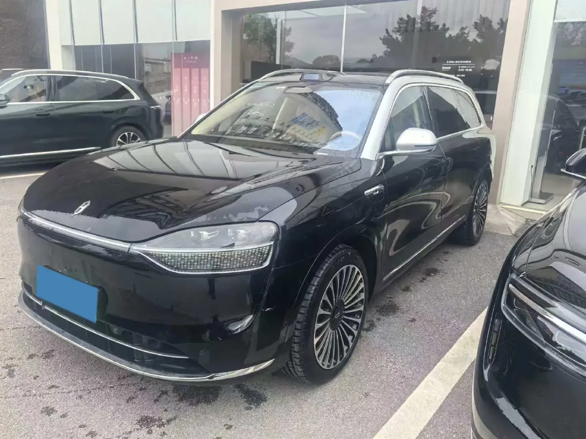2024 AITO AITO M9 1.5T 152HP L4 REEV 42KWH,autocango,china used car exporter,china ev exporter,chinese used car exporter,chinese used ev exporter