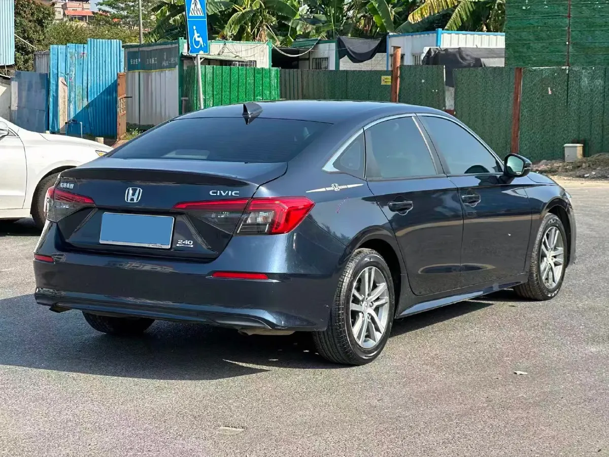 2022 Honda Civic 1.5T 182HP L4 CVT,autocango,china used car exporter,china ev exporter,chinese used car exporter,chinese used ev exporter