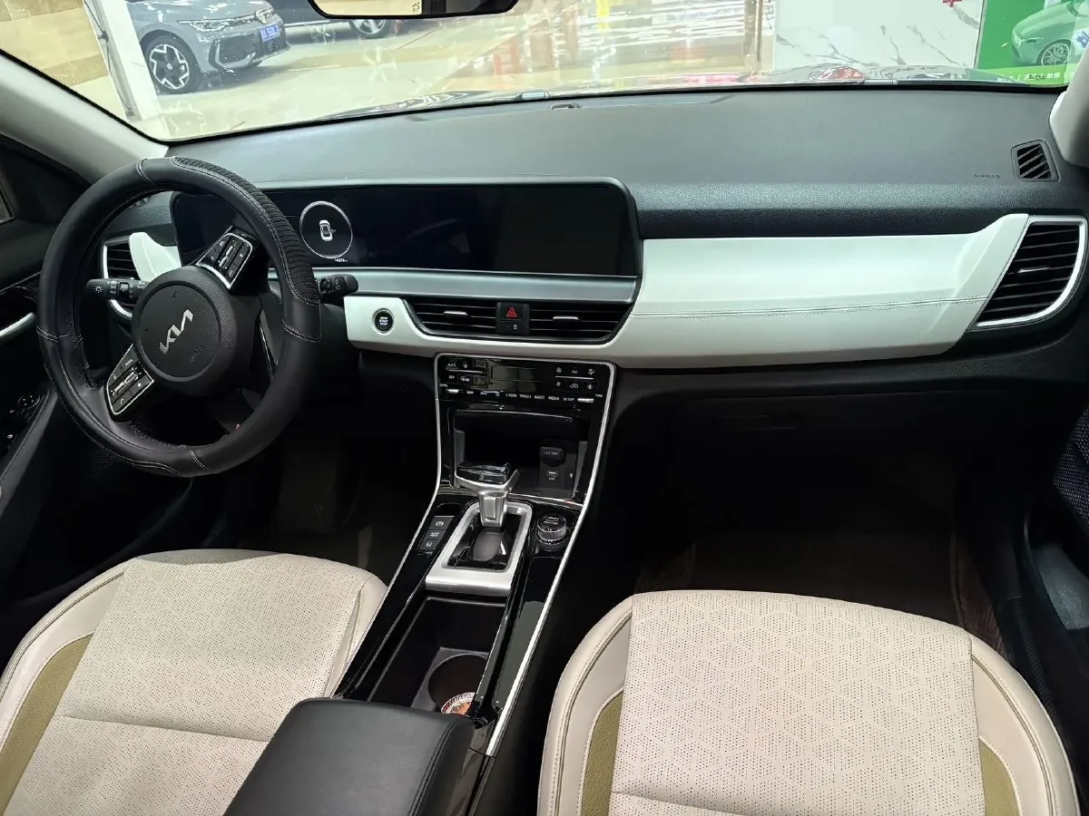 2023 Kia Seltos 1.5L 115HP L4 CVT,autocango,china used car exporter,china ev exporter,chinese used car exporter,chinese used ev exporter