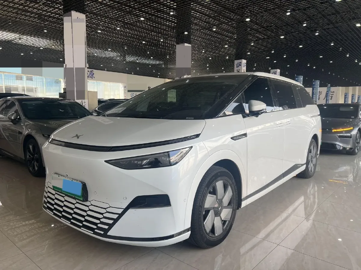 2024 Xpeng X9 BEV 101.5KWH,autocango,china used car exporter,china ev exporter,chinese used car exporter,chinese used ev exporter