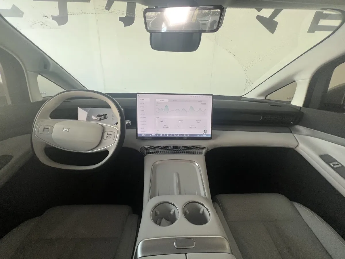 2024 Xpeng X9 BEV 101.5KWH,autocango,china used car exporter,china ev exporter,chinese used car exporter,chinese used ev exporter