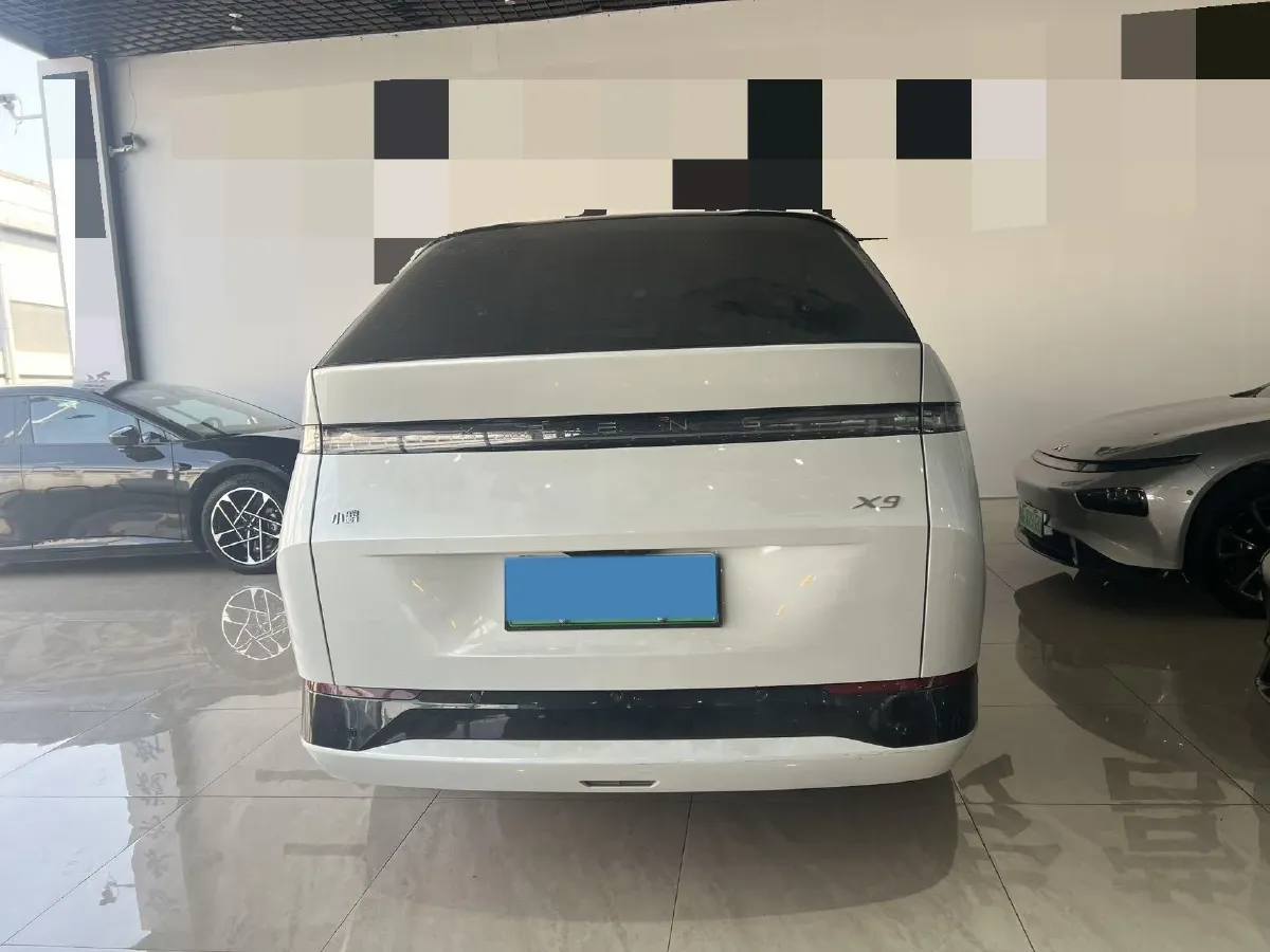 2024 Xpeng X9 BEV 101.5KWH,autocango,china used car exporter,china ev exporter,chinese used car exporter,chinese used ev exporter