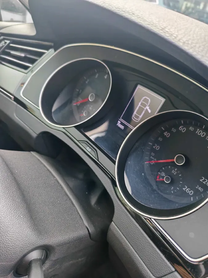 2021 Volkswagen Magotan 2.0T 186HP L4 7DCT,autocango,china used car exporter,china ev exporter,chinese used car exporter,chinese used ev exporter