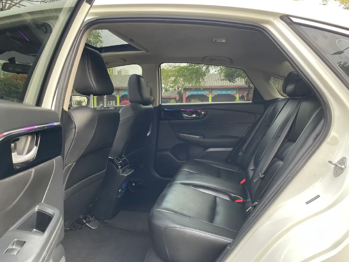 2022 Honda Crider 1.0T 122HP L3 CVT,autocango,china used car exporter,china ev exporter,chinese used car exporter,chinese used ev exporter