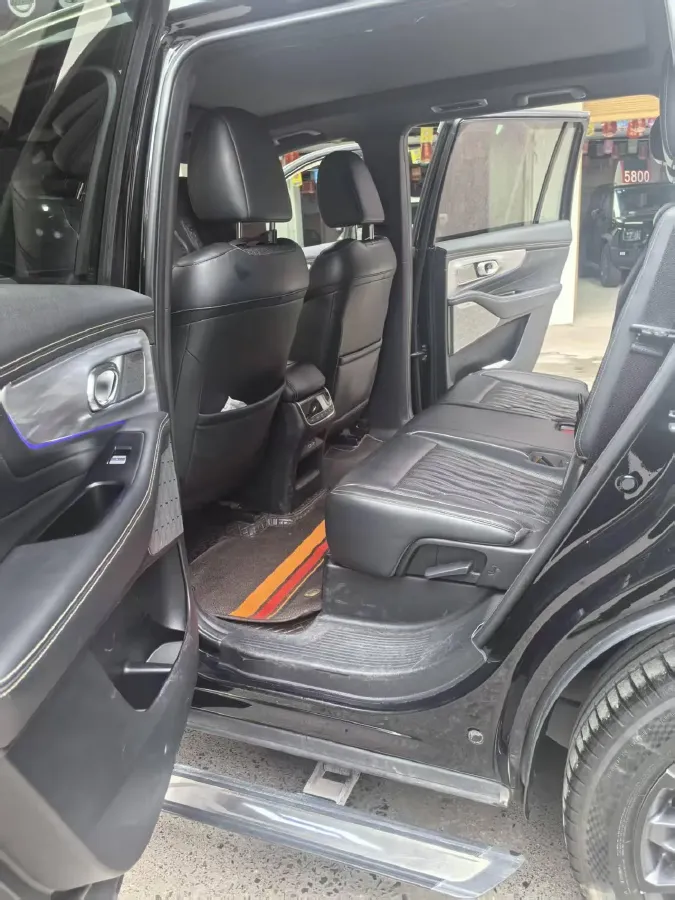 2022 GAC Trumpchi GS8 2.0T 252HP L4 8AT,autocango,china used car exporter,china ev exporter,chinese used car exporter,chinese used ev exporter