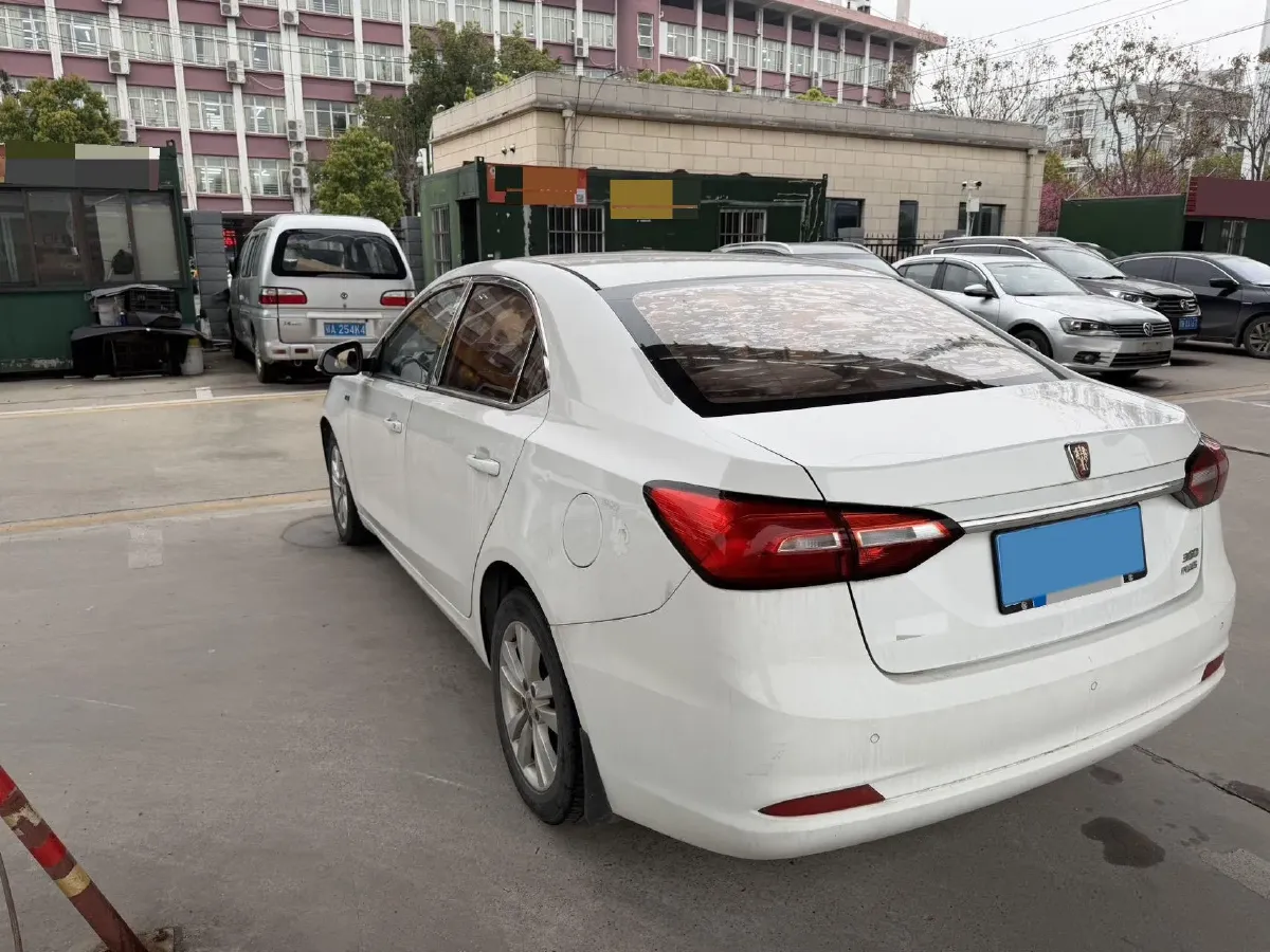 2018 Roewe 360 1.5L 116HP L4 5MT,autocango,china used car exporter,china ev exporter,chinese used car exporter,chinese used ev exporter