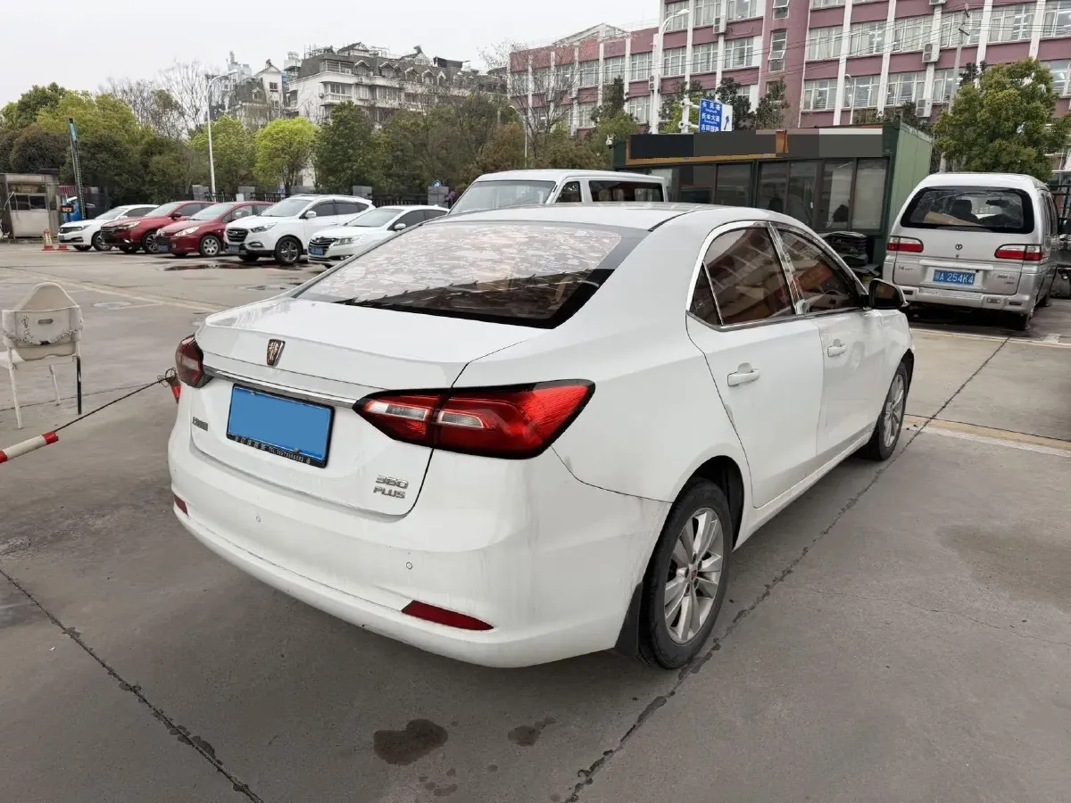2018 Roewe 360 1.5L 116HP L4 5MT,autocango,china used car exporter,china ev exporter,chinese used car exporter,chinese used ev exporter