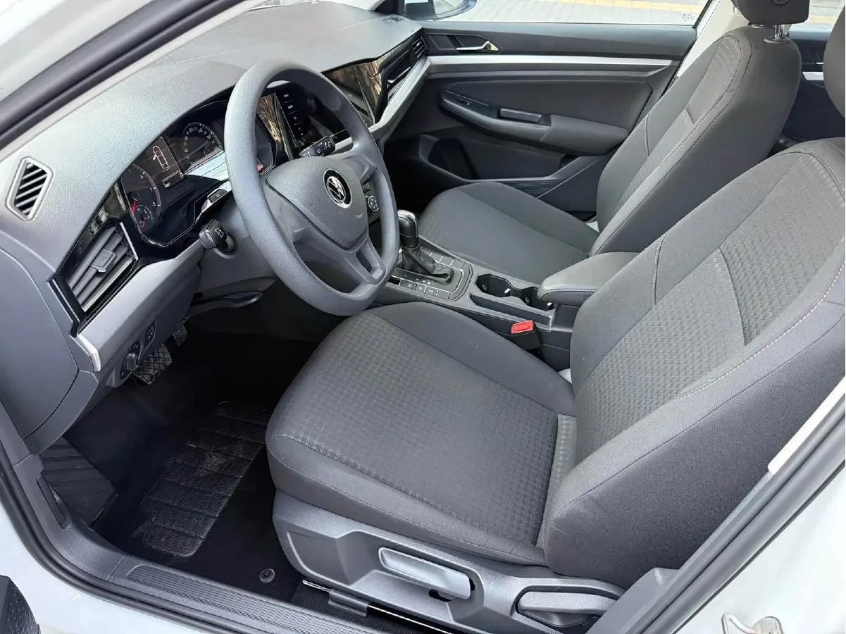 2021 Volkswagen Bora 1.5L 113HP L4 6AT,autocango,china used car exporter,china ev exporter,chinese used car exporter,chinese used ev exporter