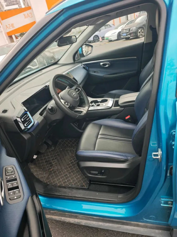 2023 GAC Trumpchi GS3 1.5T 177HP L4 7DCT,autocango,china used car exporter,china ev exporter,chinese used car exporter,chinese used ev exporter