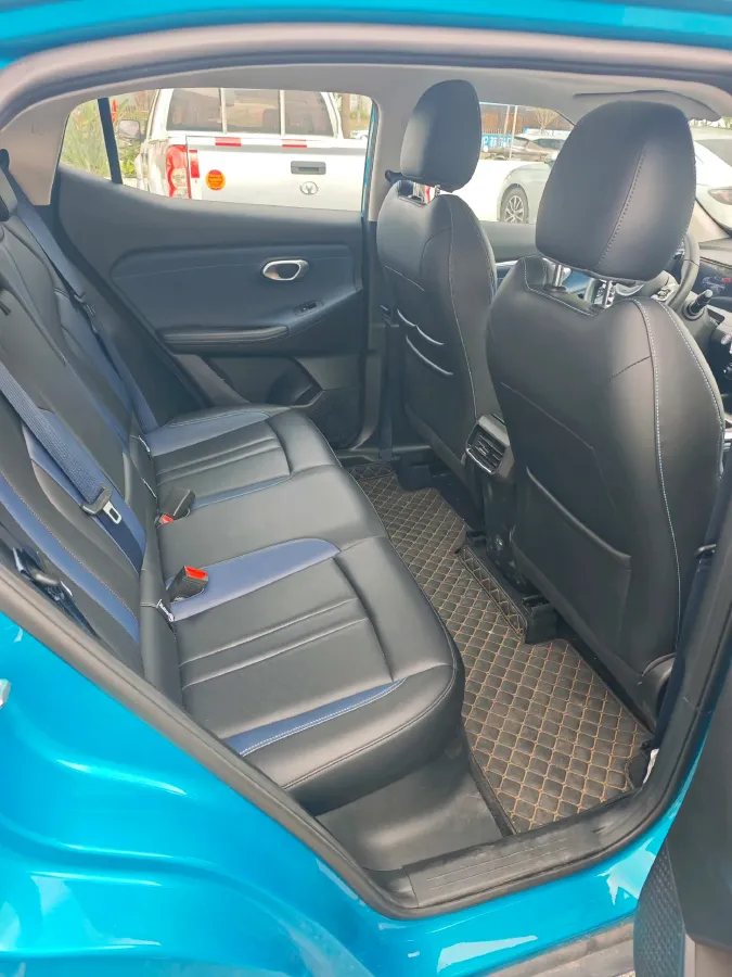 2023 GAC Trumpchi GS3 1.5T 177HP L4 7DCT,autocango,china used car exporter,china ev exporter,chinese used car exporter,chinese used ev exporter