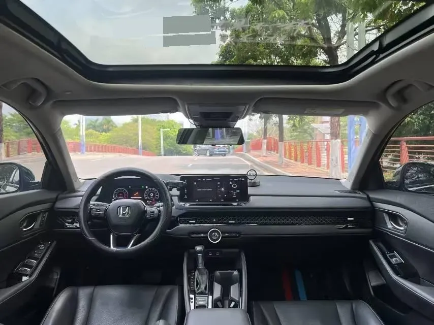 2023 Honda Accord 1.5T 192HP L4 CVT,autocango,china used car exporter,china ev exporter,chinese used car exporter,chinese used ev exporter