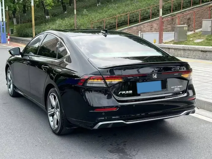 2023 Honda Accord 1.5T 192HP L4 CVT,autocango,china used car exporter,china ev exporter,chinese used car exporter,chinese used ev exporter