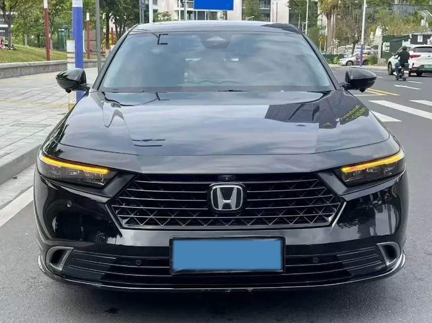2023 Honda Accord 1.5T 192HP L4 CVT,autocango,china used car exporter,china ev exporter,chinese used car exporter,chinese used ev exporter