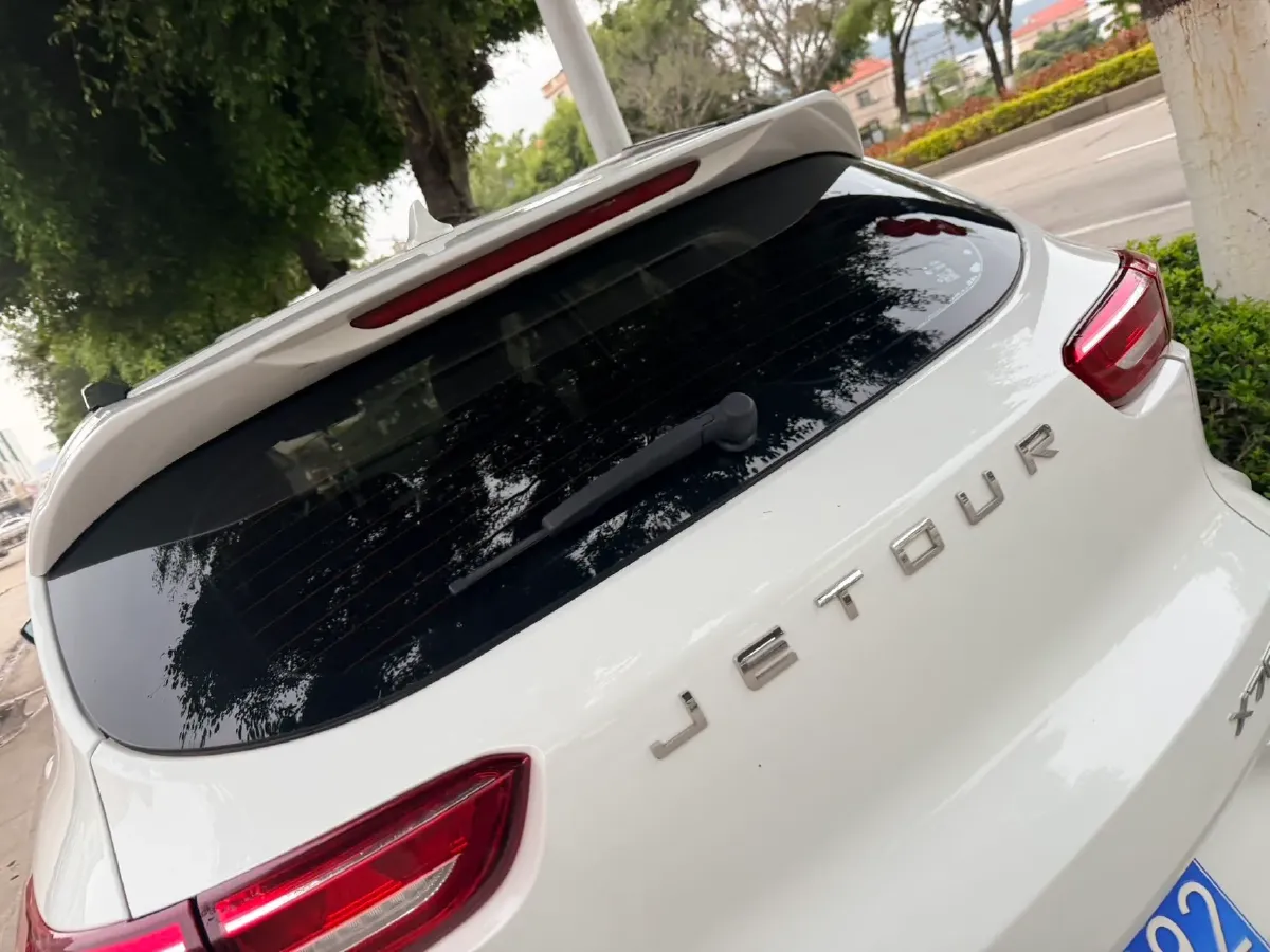 2020 Jetour X70 1.5T 156HP L4 6MT,autocango,china used car exporter,china ev exporter,chinese used car exporter,chinese used ev exporter