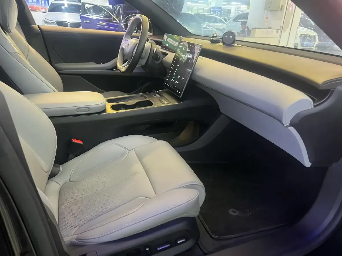 2024 NIO ET5T BEV 75KWH,autocango,china used car exporter,china ev exporter,chinese used car exporter,chinese used ev exporter