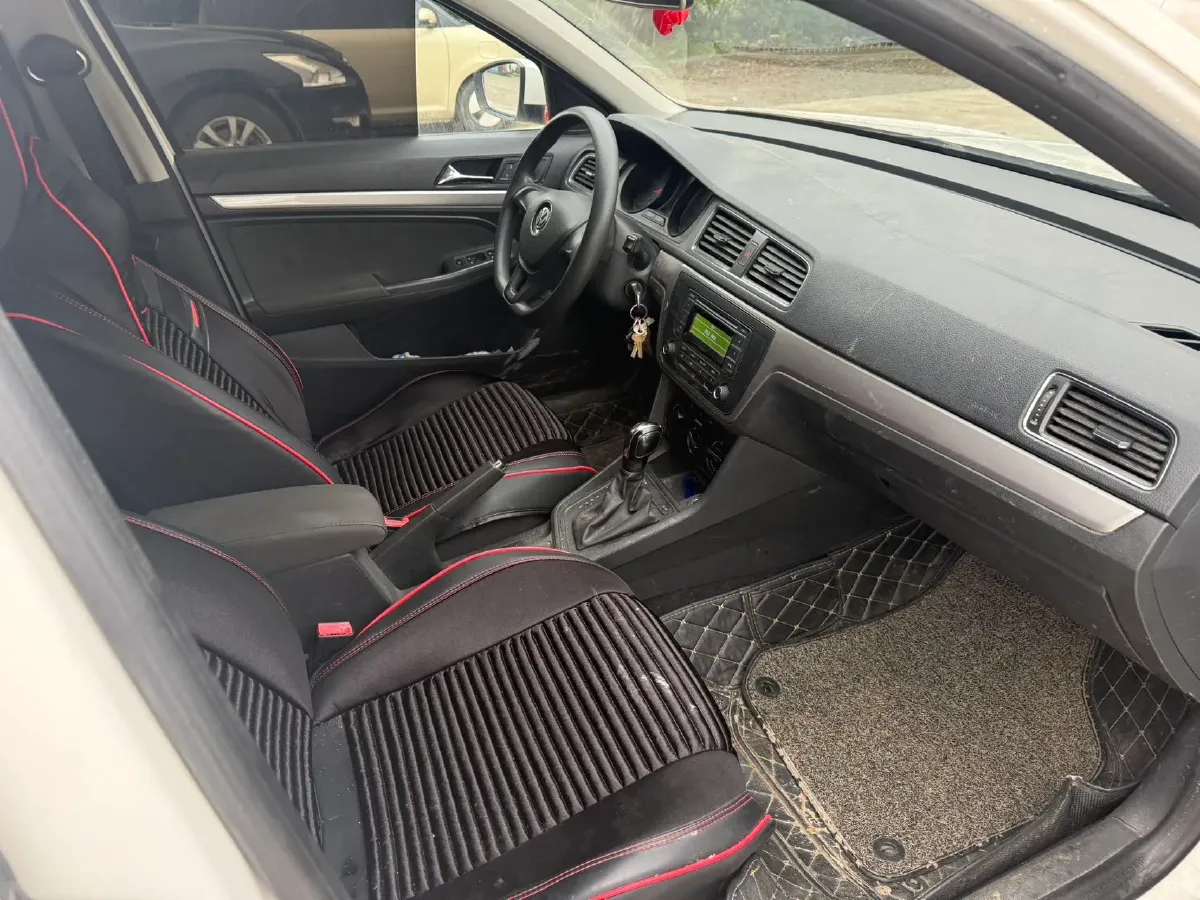 2017 Volkswagen Lavida 1.6L 110HP L4 6AT,autocango,china used car exporter,china ev exporter,chinese used car exporter,chinese used ev exporter