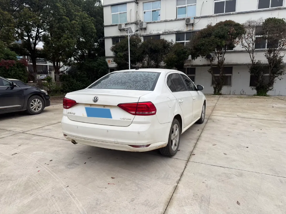 2017 Volkswagen Lavida 1.6L 110HP L4 6AT,autocango,china used car exporter,china ev exporter,chinese used car exporter,chinese used ev exporter