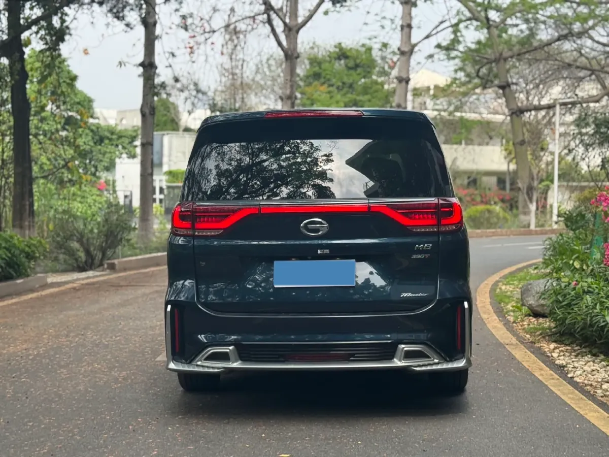 2021 GAC Trumpchi M8 2.0T 252HP L4 8AT,autocango,china used car exporter,china ev exporter,chinese used car exporter,chinese used ev exporter