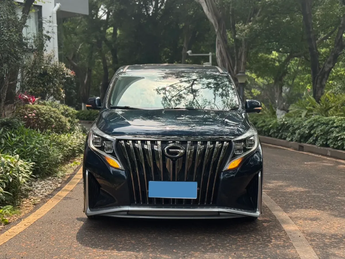 2021 GAC Trumpchi M8 2.0T 252HP L4 8AT,autocango,china used car exporter,china ev exporter,chinese used car exporter,chinese used ev exporter