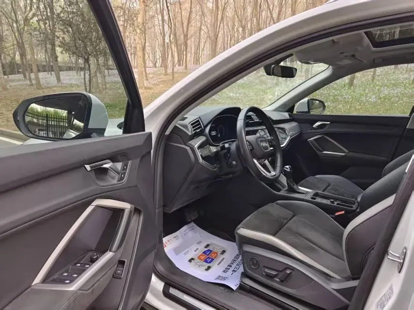 2022 Audi Q3 1.4T 150HP L4 7DCT,autocango,china used car exporter,china ev exporter,chinese used car exporter,chinese used ev exporter