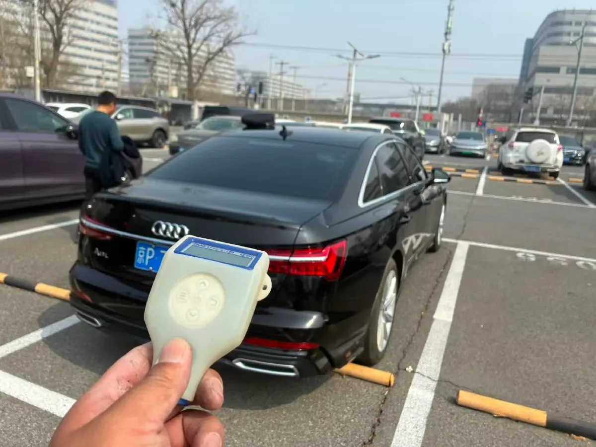 2021 Audi A6L 2.0T 224HP L4 7DCT,autocango,china used car exporter,china ev exporter,chinese used car exporter,chinese used ev exporter