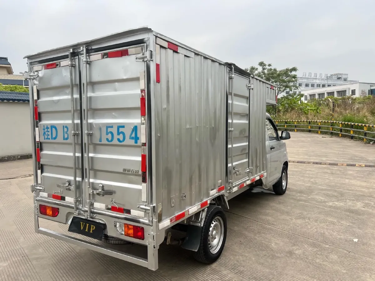 2019 WuLing RongGuang New Truck 1.5L 107HP L4 5MT,autocango,china used car exporter,china ev exporter,chinese used car exporter,chinese used ev exporter